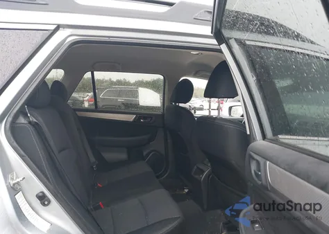 2015 Subaru Outback 2.5I Premium z USA, uszkodzony, nr VIN 4S4BSACC3F3328837